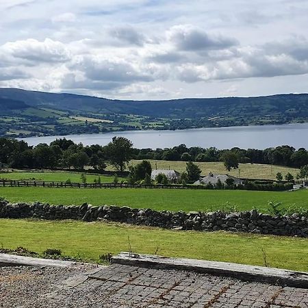 Cosy Self Contained Cottage With Stunning Views Killaloe Exterior photo
