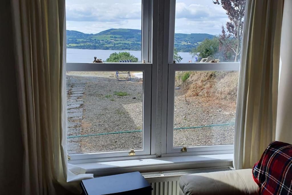 Cosy Self Contained Cottage With Stunning Views Killaloe Exterior photo